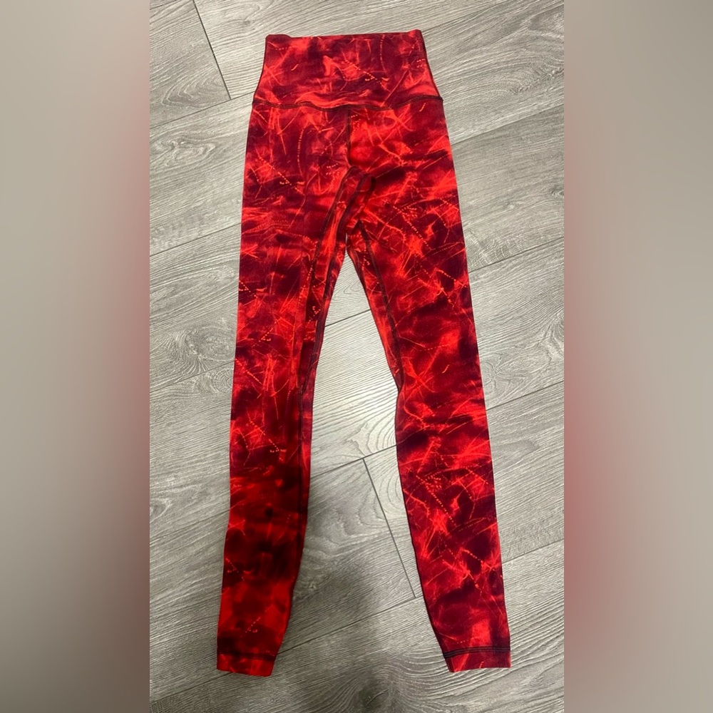 Excellent condition 
Align leggings